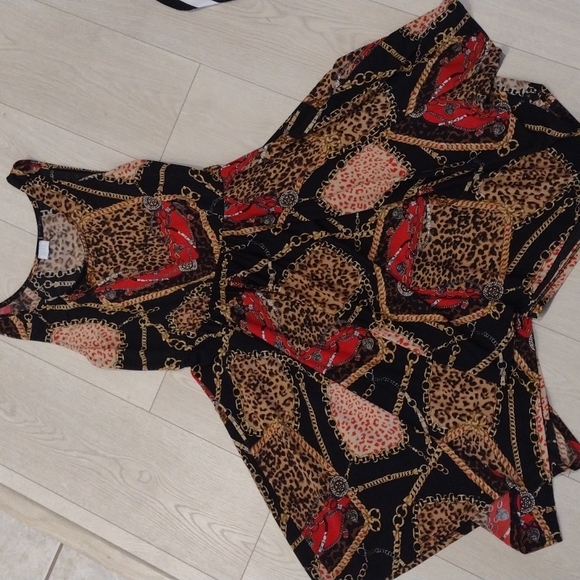 NWOT Stretchy Chain & Animal Print Circle SUZY SHIER Dress w HANDKERCHIEF HEM!! - Picture 1 of 9